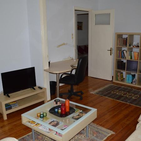 Martha IV Apartment Amaliada Екстериор снимка